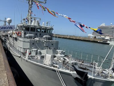 «Мелітополь» і «Маріуполь» у строю: ВМС України отримали два нові протимінні кораблі  