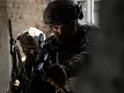 Активізація штурмів, атака дронами та бомбами: росіяни не полишають спроб прориву  