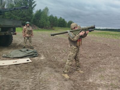«Ворожа ціль не пройде»: на Київщині мобільна вогнева група збила ракету  