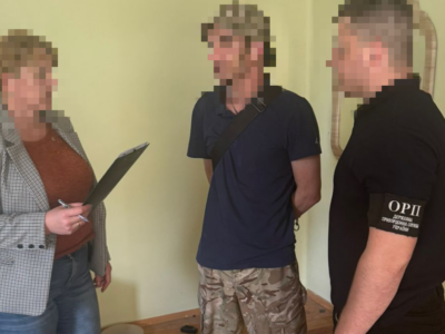 На Львівщині ухилянти намагалися виїхати за кордон прикидаючись бійцями ЗСУ