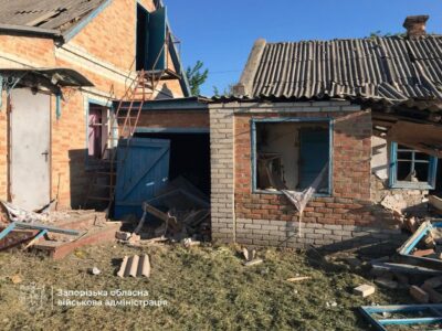 «12 поранених у Василівському районі» — Запоріжжя пережило майже 600 ударів рф за добу  