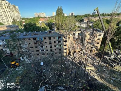 Рятувальники завершили розбір завалів у Києві: ракетний удар забрав 9 життів  