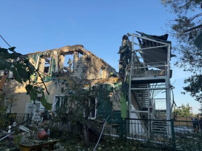 Під завалами в Одесі знайшли тіло жінки, серед постраждалих є вагітна  