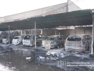 Запоріжжя зазнало масованої атаки: пожежі, руйнування та понад 440 ударів по області  