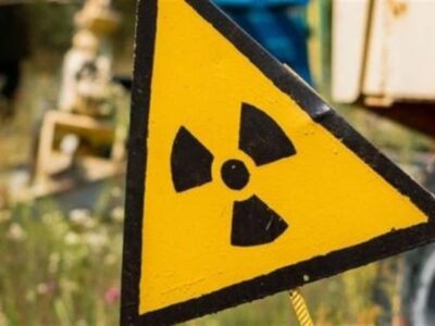 Українські військові розповіли, як росіяни з дронів скидають отруйні гази  