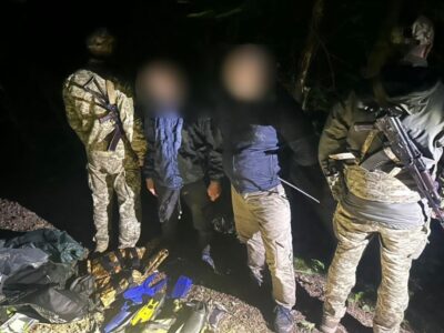 На Вінниччині затримали ухилянтів з ластами, які збиралися переплисти Дністер  