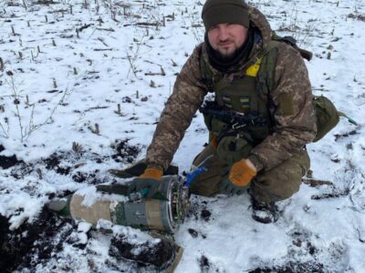 Двічі поранений, але знову у строю: історія понтонера, що повернувся після підриву на міні  