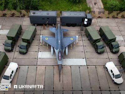 «Проєкт 61» — Повітряні Сили отримали мобільний комплекс обслуговування F-16  