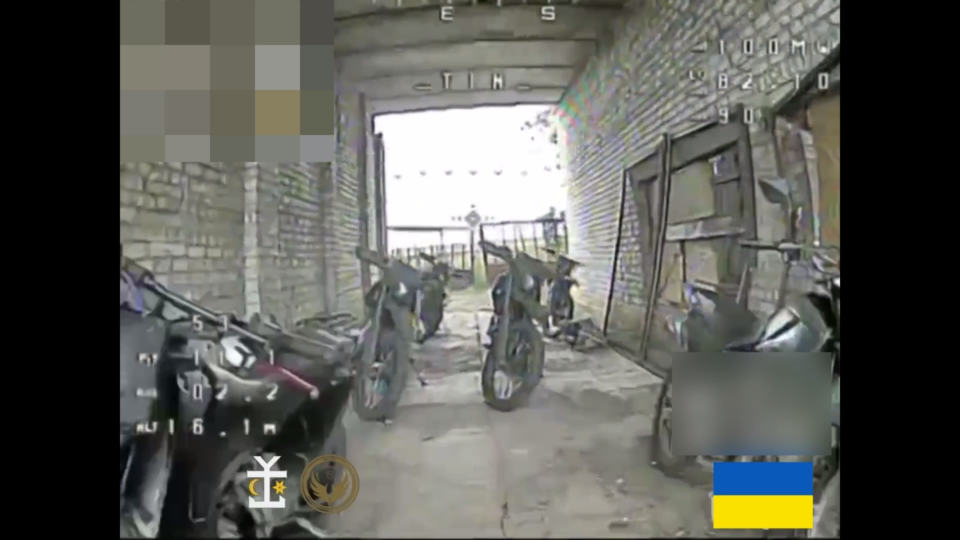 «Знищили невеличку компанію на 15 мотоциклів» — на Слов’янському напрямку окупанти намагаються комбінувати штурми  