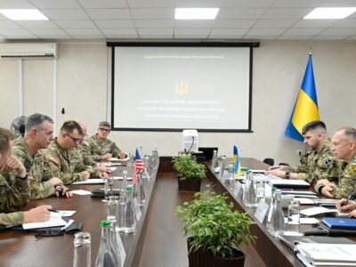 Олександр Сирський зустрівся з командувачем сил НАТО в Європі — обговорювали посилення ППО  