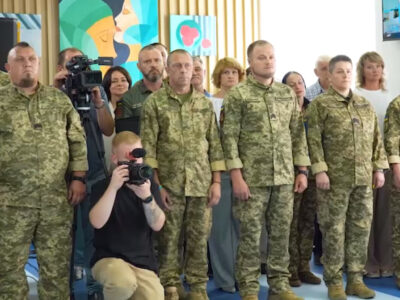 «Дякую за кожне врятоване життя»: Президент України привітав медиків з професійним святом  