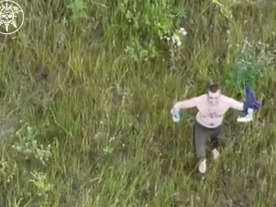 Окупант після прочитання листівки вирішив здатись у полон  