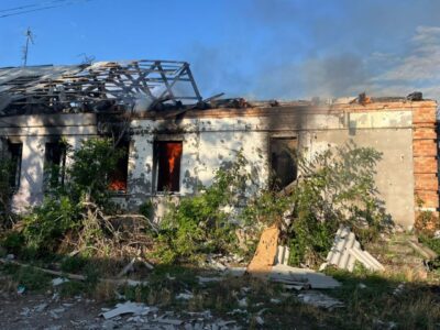 Ракетні удари та атаки дронів по Дніпропетровщині: в ОВА показали наслідки серії обстрілів  