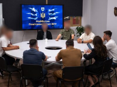 У Міноборони обговорили залучення нових кадрів до військової авіації та її майбутнє  