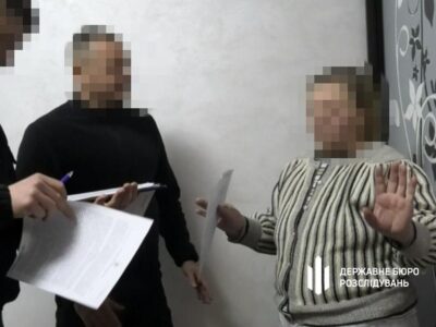 ​На Рівненщині судитимуть жінку, яка за гроші допомагала «відсидітись у тилу»  