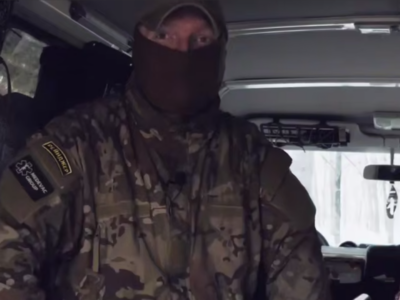 «Беру на виїзди фотографію своєї дівчини» — бойові медики розповіли про свою небезпечну роботу