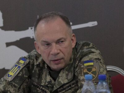 «На стабпунктах медиків не вистачає» — Головнокомандувач ЗСУ провів нараду щодо проблем військової медицини  