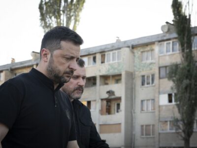 Президент ушанував пам’ять загиблих унаслідок російського удару по Києву в ніч на 28 серпня  