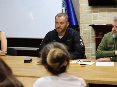 У Коордштабі відбулася зустріч з родичами незаконно засуджених у росії оборонців та цивільних осіб  