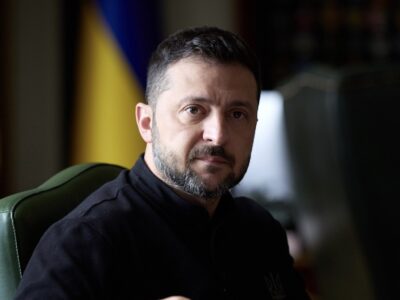Президент обговорив з прем’єром Швеції розвиток української військової авіації  