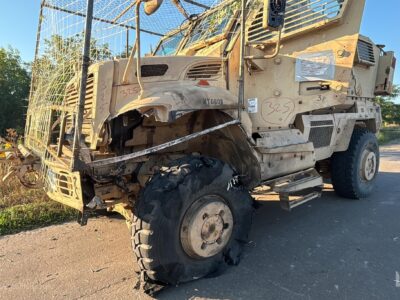 «Якби не броня, ми б звідти не виїхали»: MaxxPro витримав понад чотири влучання дронів, рятуючи поранених  