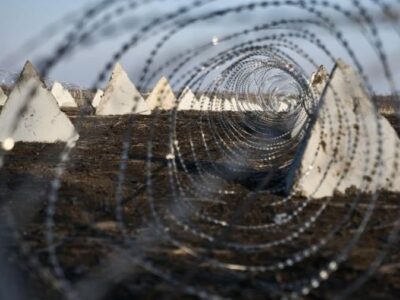 «Якщо застрибує в рів, то буде йому ай-яй-яй» — на Новопавлівському напрямку росіян гальмують фортифікації  