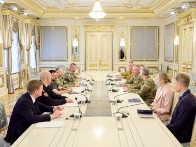 Президент обговорив з начальником Штабу оборони Великої Британії виробництво дронів та спільні проєкти  