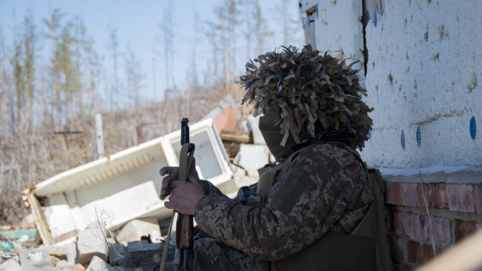 Симулюють захоплення Куп’янську: росіяни махають прапорами в місті, яке не контролюють  