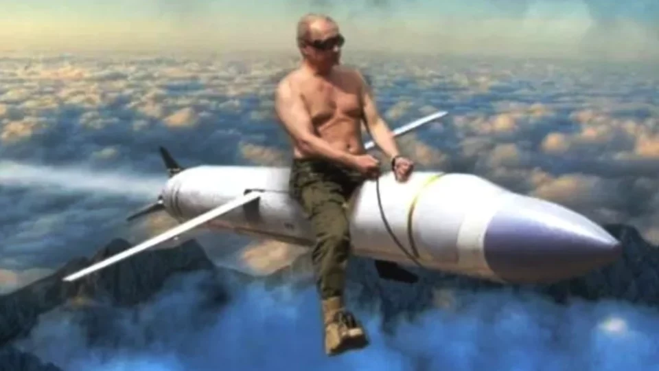 У Службі зовнішньої розвідки назвали заяви рф про атаку на резиденцію путіна фейком   