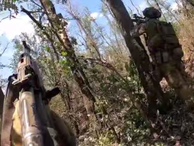 Підкралися через хащі — бійці ССО знищили та захопили у полон ворожих спецпризначенців  
