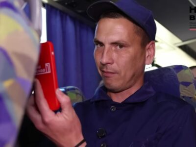 «Ми очєнь ради, но завтра єдєм в Крим» — рідня звільненого з полону росіянина проміняла його на відпочинок  