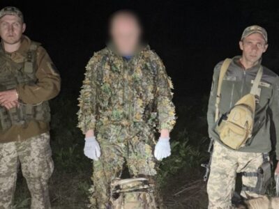 На Вінниччині затримали креативного ухилянта, який сподівався «злитися з пейзажем» — ДПСУ