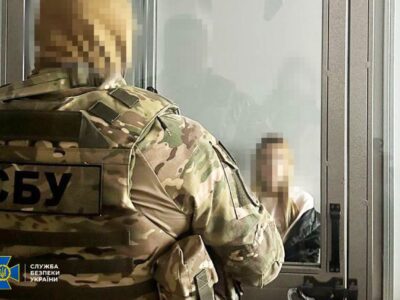 Під час прогулянок з сином фотографувала позиції ЗСУ: в Одесі засудили зрадницю на 15 років  
