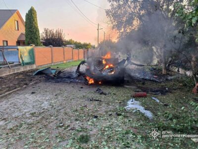 Ворог вдарив удруге, коли вони прибули на виклик: у Нікополі загинули рятувальник і цивільні  