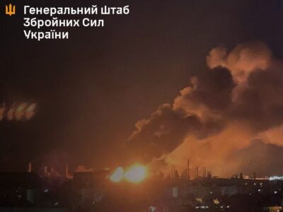 Сили оборони України уразили нафтопереробний завод у рф  
