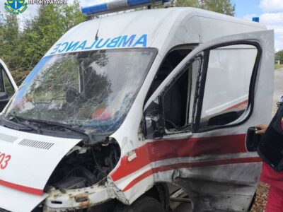 Удар по «швидкій» у Куп’янську: російський FPV-дрон поранив двох медиків  