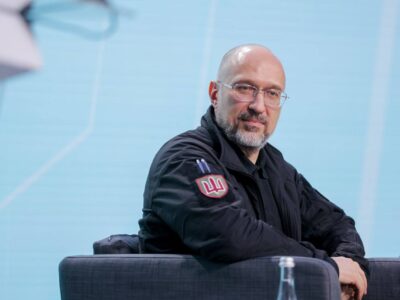 «Стовпи відбудови та патріотичного виховання»: Денис Шмигаль про роль ветеранів у майбутньому України
