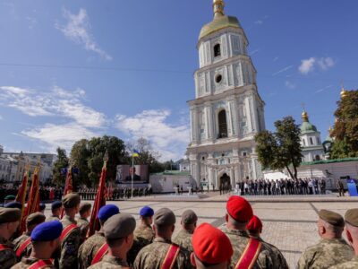 Міністр оборони та Президент взяли участь у святкових заходах з нагоди Дня Незалежності на Софійській площі  