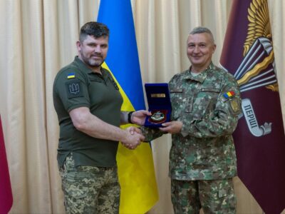 Безпекова обстановка та потреби військових: зустріч делегацій Збройних Сил України та Румунії  