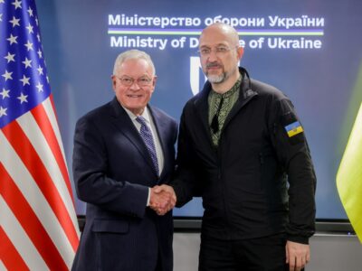 Денис Шмигаль та Кіт Келлог обговорили підготовку до підписання Дронової угоди з США  