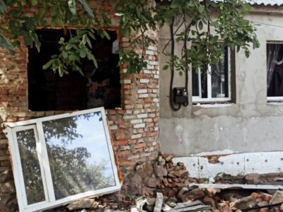 Атака на Сумщину: окупанти пошкодили понад десяток будинків  