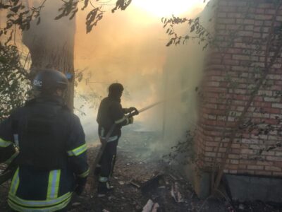 На Дніпровщині через обстріли рф пошкоджений заклад культури, адмінбудівля і гімназія  