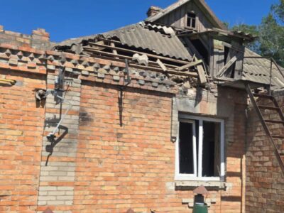 Росіяни били по Дніпропетровщині артилерією та дронами: наслідки атаки  