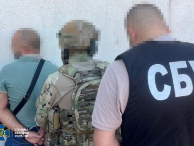 Псевдодекан, типограф і перевізник: спецслужби викрили нові схеми втечі від війська  