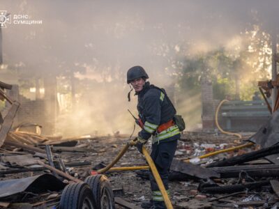 Війська рф здійснили масовану атаку по Сумщині, є постраждалі  