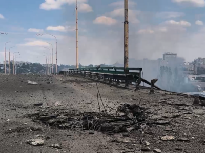 У Херсоні внаслідок авіаудару загинув цивільний  