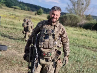 Бігти, щоб підтримати ППО «Трійки»: боєць 3 ОШБр Тарас Жук після важкого поранення організовує трейловий забіг  