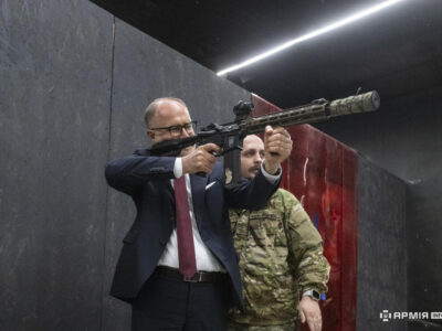 Міністр оборони Латвії ознайомився з підготовкою воїнів Третьої штурмової бригади  