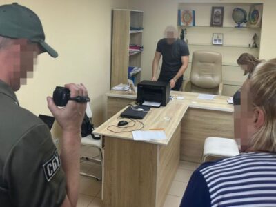 Фальшиві висновки МСЕК та вивіз ухилянтів: правоохоронці повідомили про підозру 34 особам  