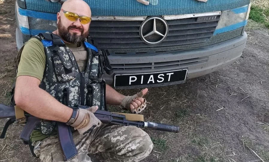 Вивіз з передової півтори сотні поранених: на пікапі сержант «П’яст» виїжджав з самого пекла